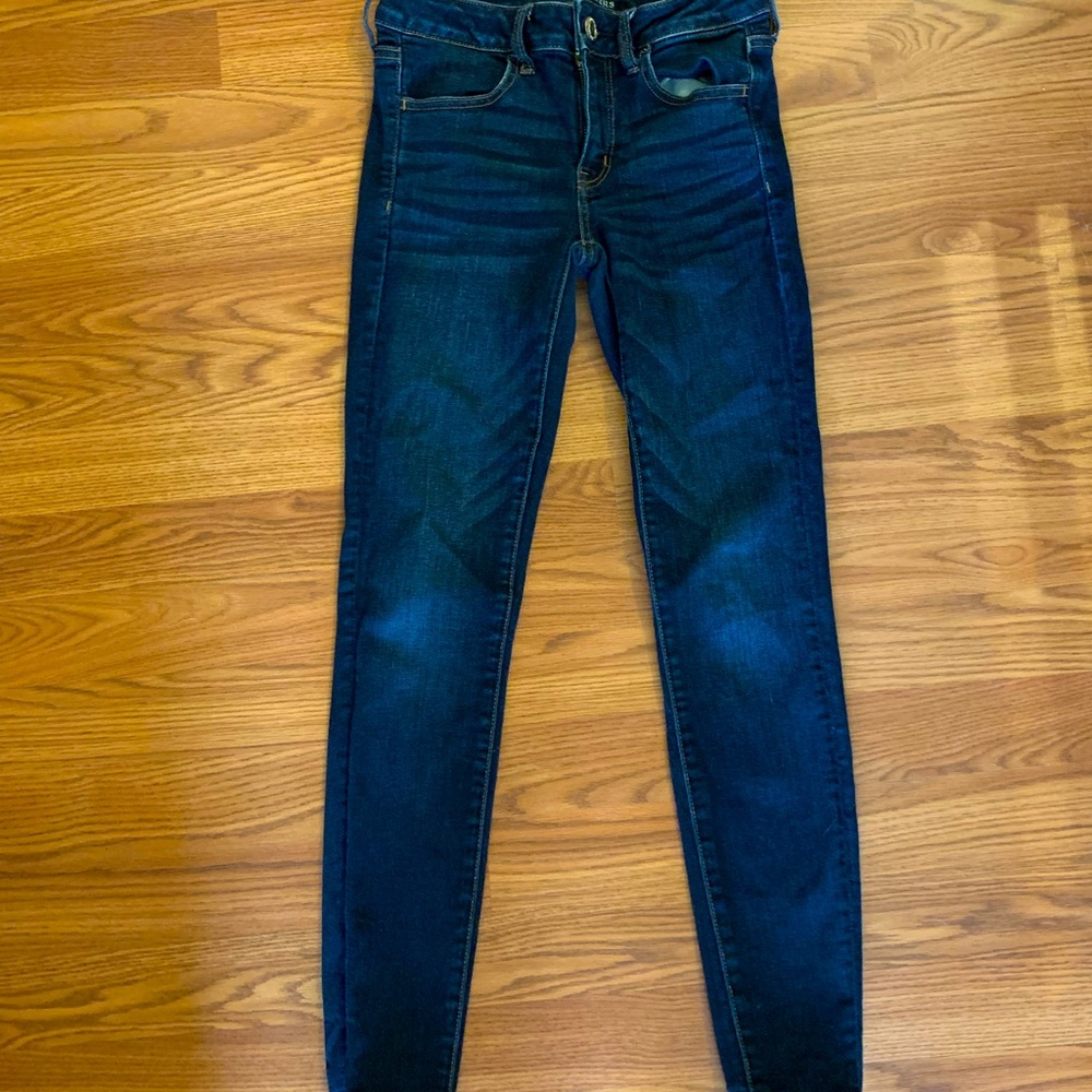 American Eagle Super Stretch Skinny Jeans, Size 2